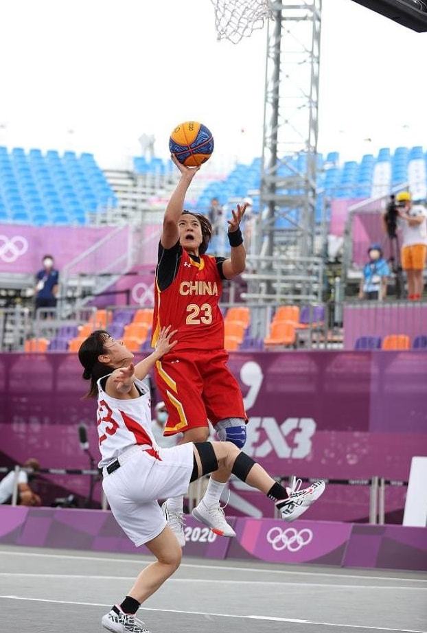 顶的外线核 顶的外线核