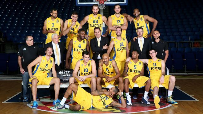 也正被一记 也正被一记